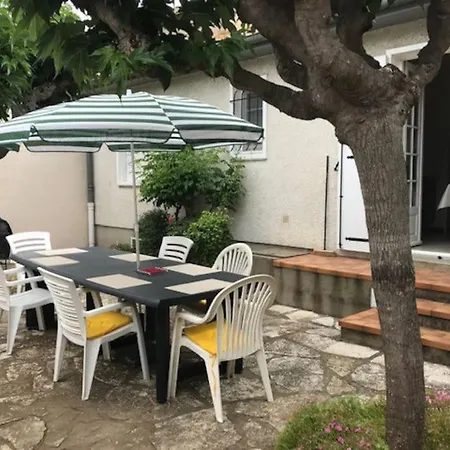 Вилла Agence Jf Immo -villla Plain Pied Climatisee Spacieuse 6 Pers Proche Des Plages - V0303 Виас