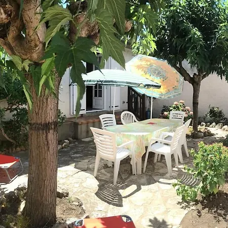 Villla Plain Pied Climatisee Spacieuse 6 Pers Proche Des Plages - V0303 Villa Vias