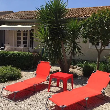 Agence Jf Immo -villla Plain Pied Climatisee Spacieuse 6 Pers Proche Des Plages - V0303 * Виас